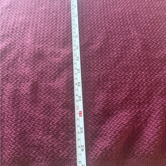 Patagonia Men's Capilene Lightweight Air Maroon Crewneck Sweater - Picture 4 of 9